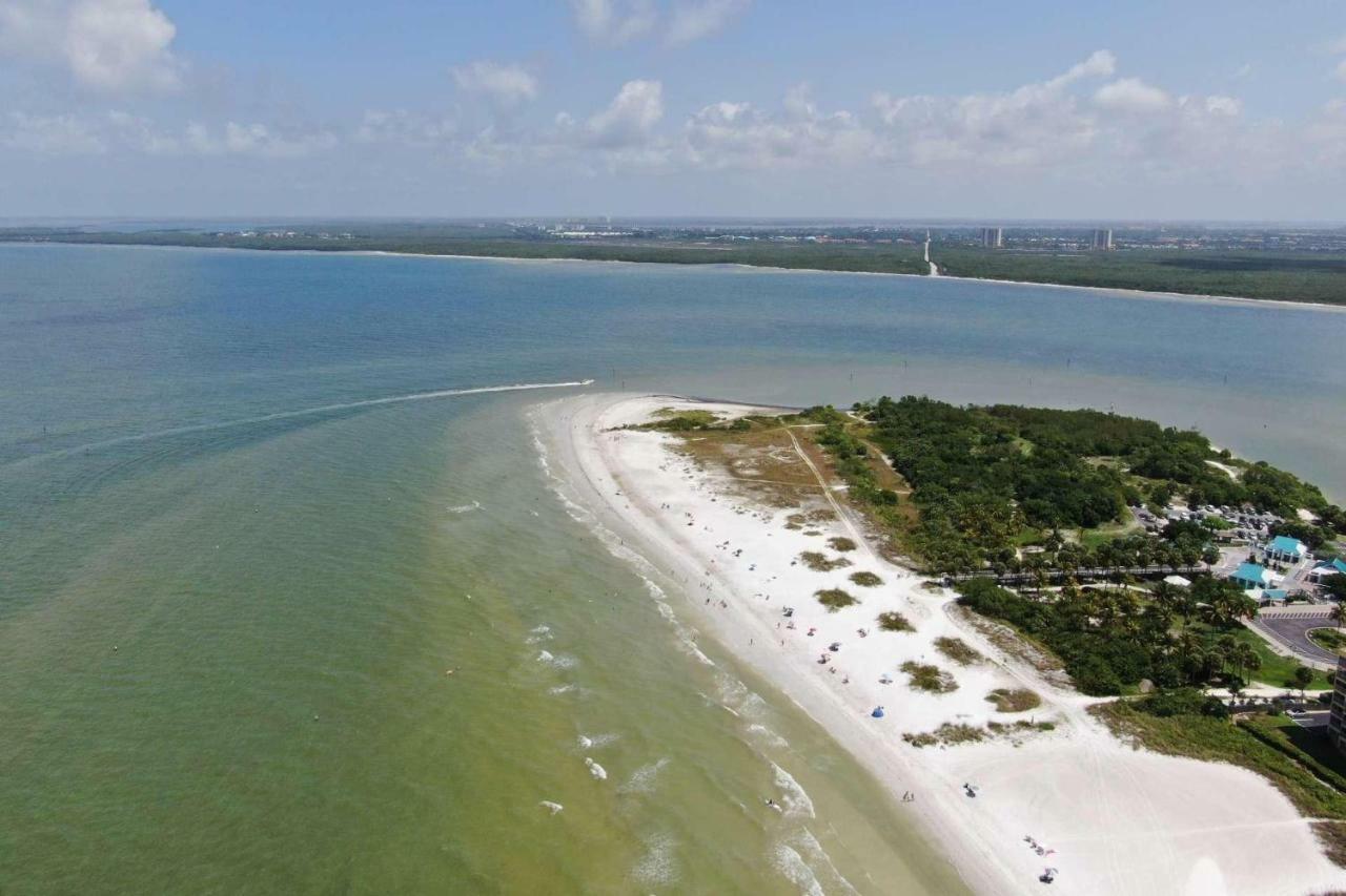 Estero Island Apartment With Boat Dock Fort Myers Beach Εξωτερικό φωτογραφία