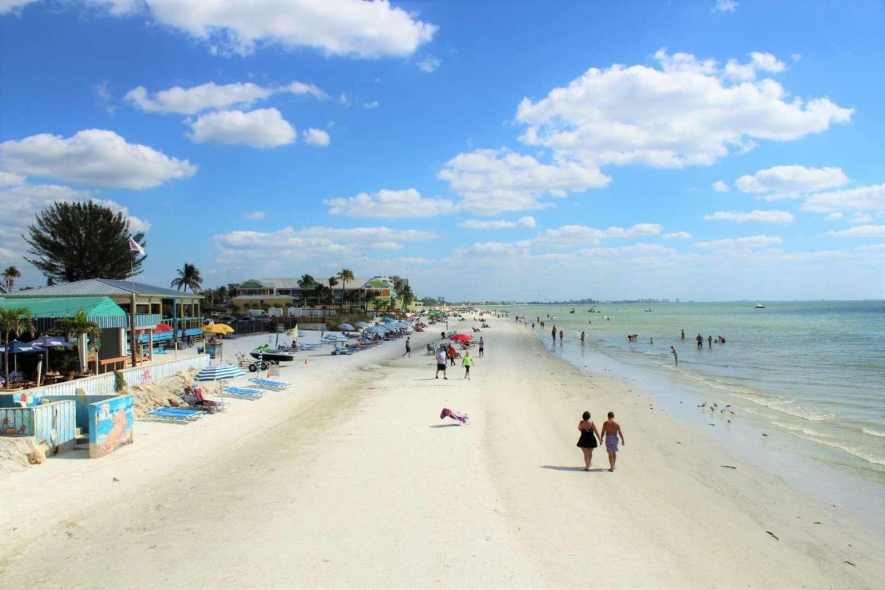 Estero Island Apartment With Boat Dock Fort Myers Beach Εξωτερικό φωτογραφία