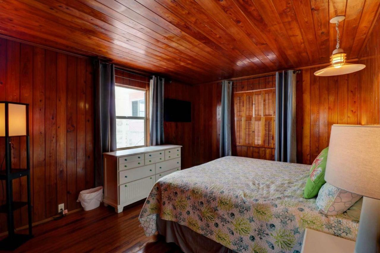 Estero Island Apartment With Boat Dock Fort Myers Beach Εξωτερικό φωτογραφία