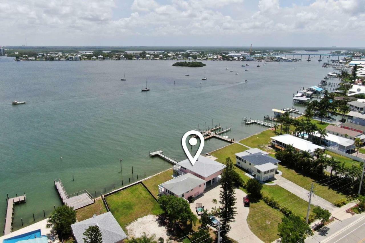 Estero Island Apartment With Boat Dock Fort Myers Beach Εξωτερικό φωτογραφία